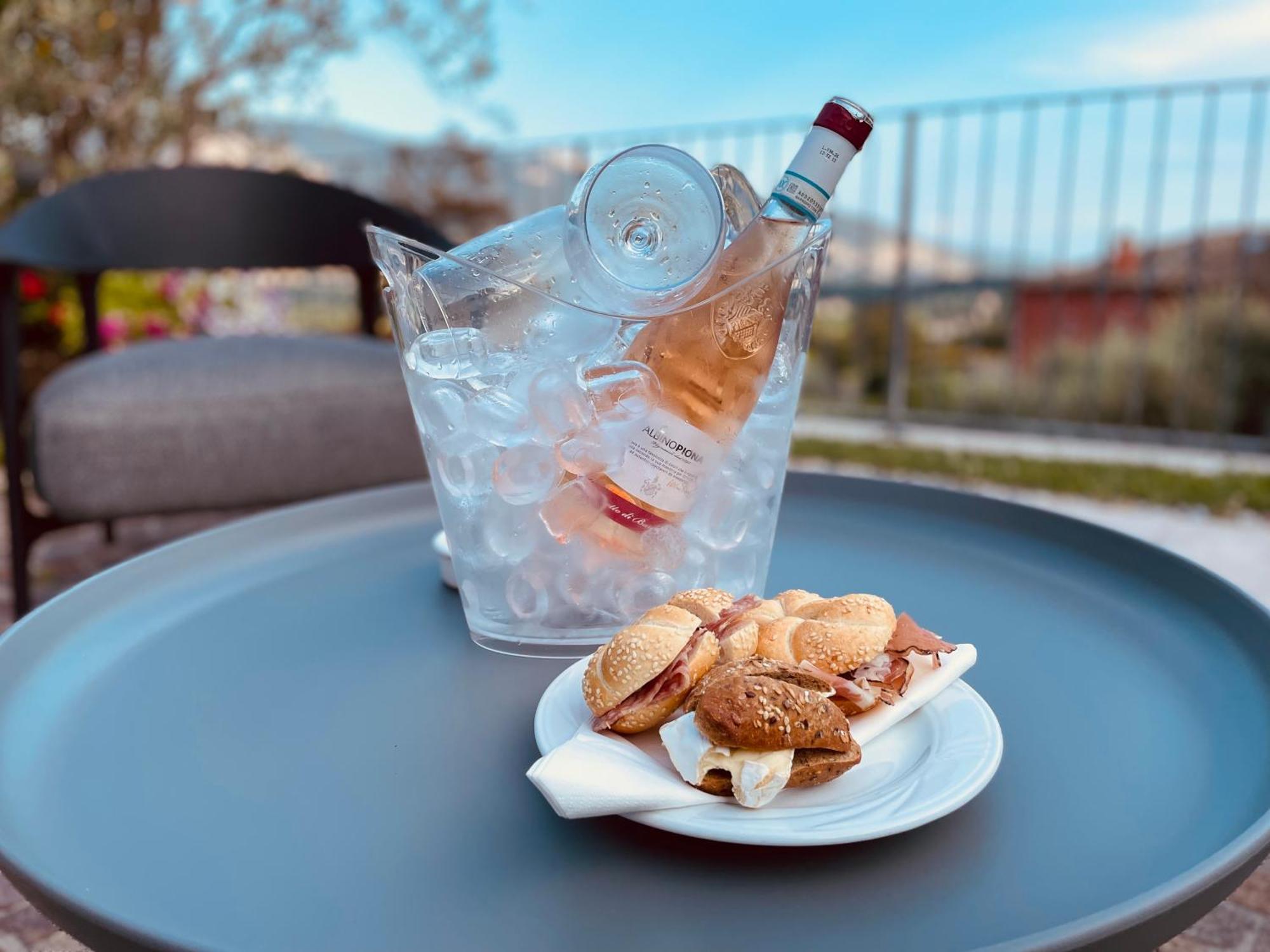 Relais Fontana Rosa B&B Wellness Caprino Veronese Zewnętrze zdjęcie