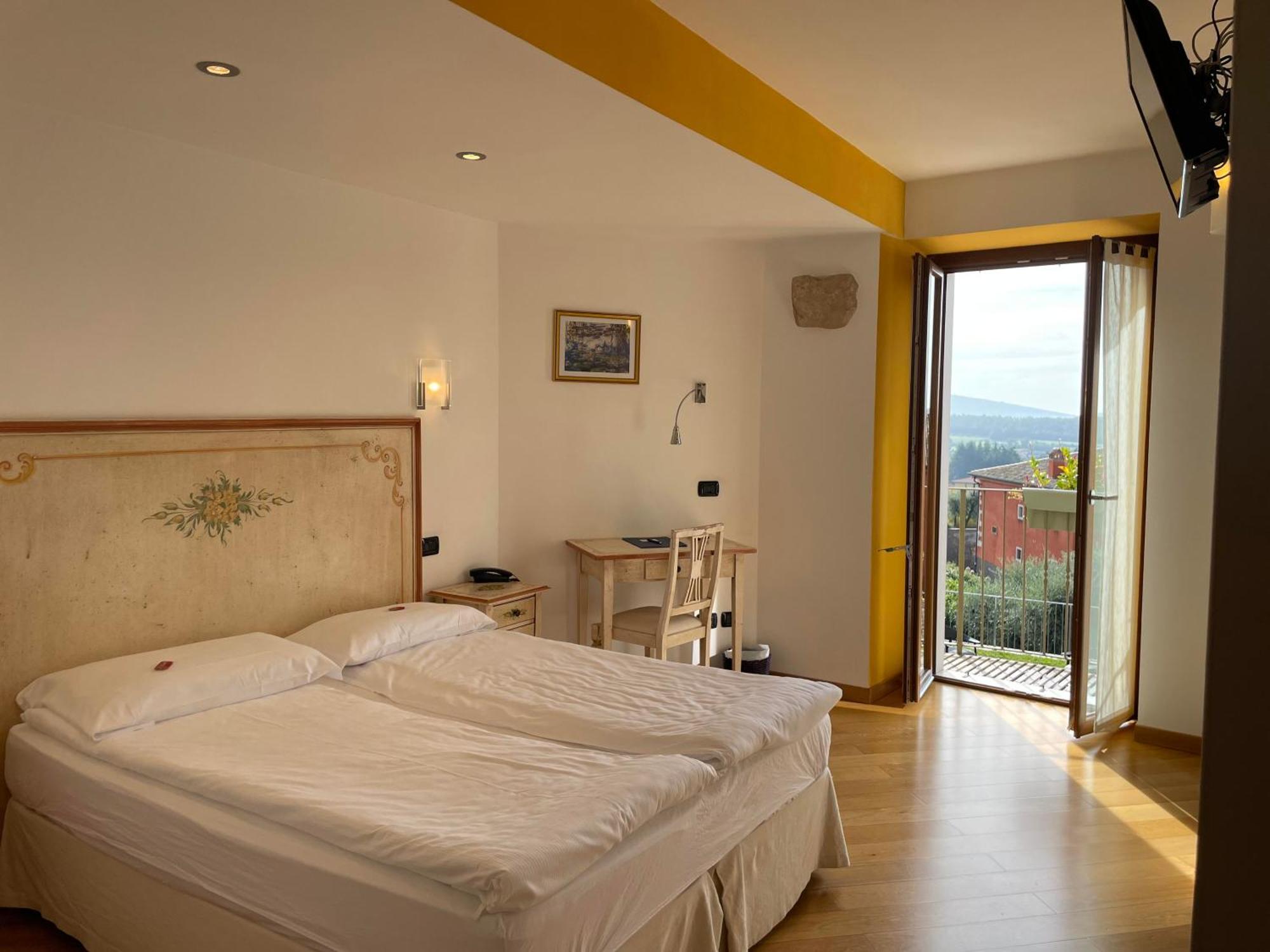 Relais Fontana Rosa B&B Wellness Caprino Veronese Zewnętrze zdjęcie