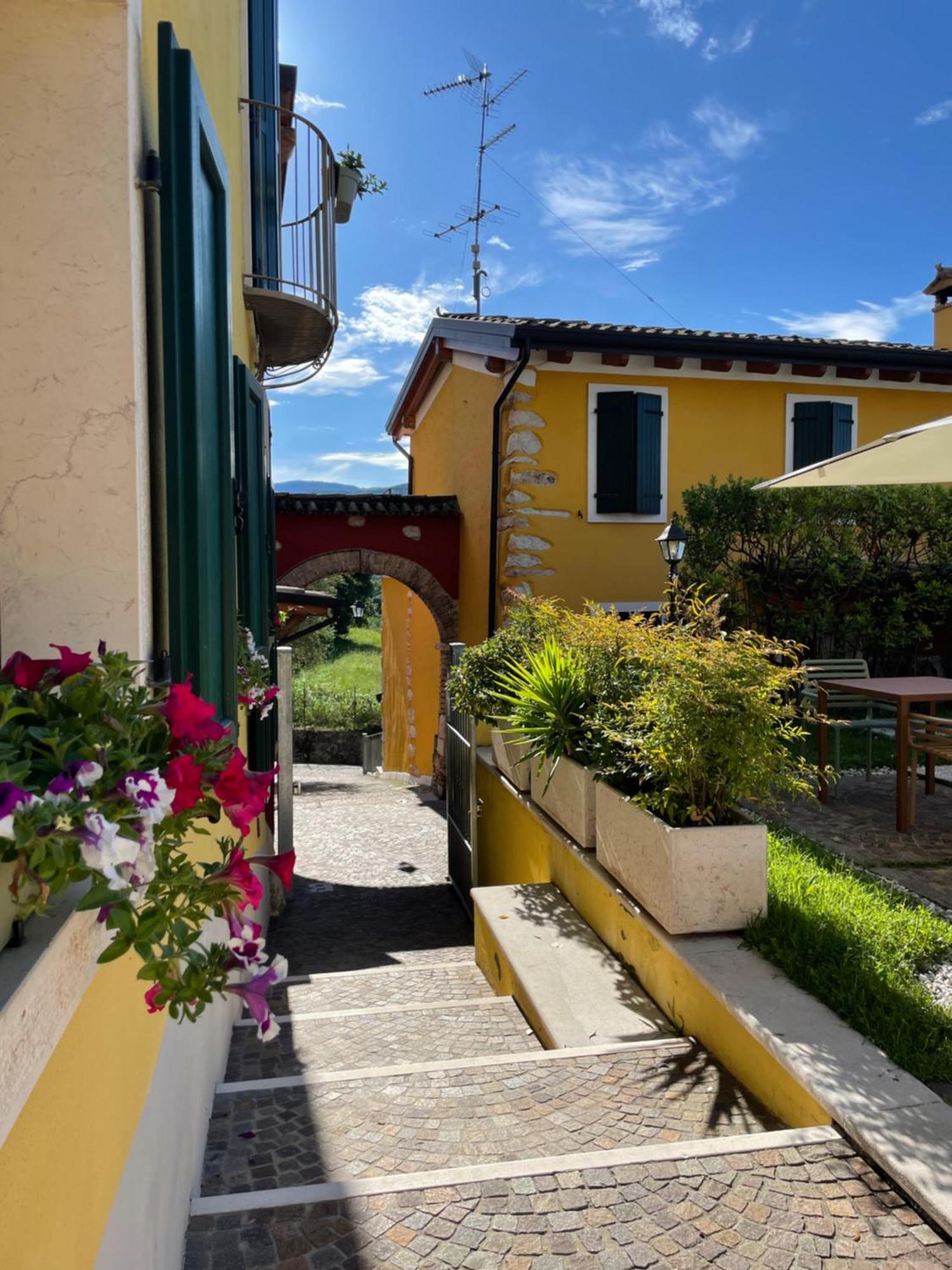 Relais Fontana Rosa B&B Wellness Caprino Veronese Zewnętrze zdjęcie